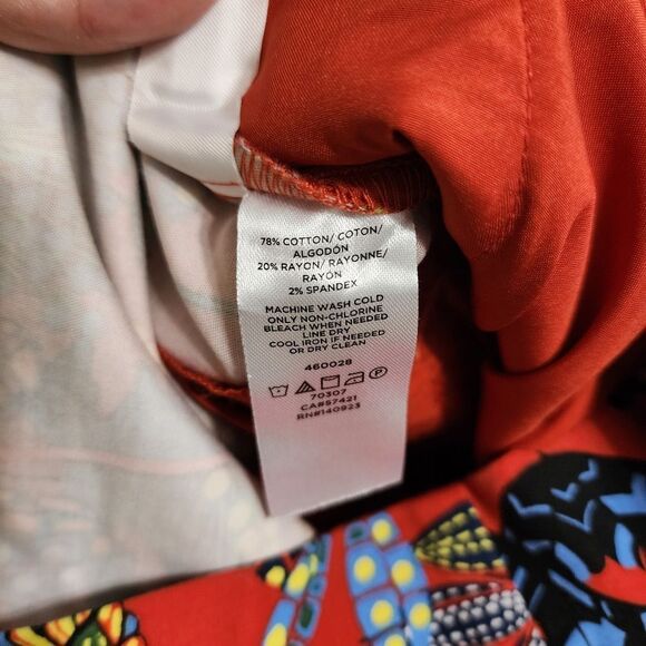 Ann Taylor Loft multi color baroque print shorts 2 - Picture 4 of 4